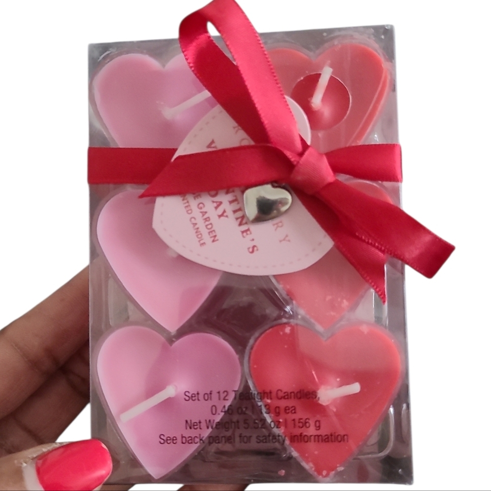 Heart-Shaped Pink and Red Tealight Candles Set